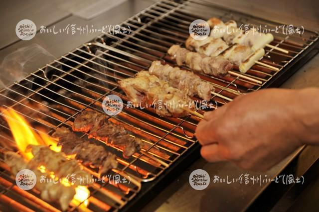 信州黄金シャモの料理【串焼き】