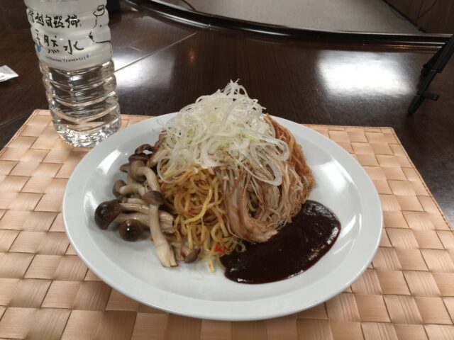 1月のおいしい部局長会議で「信州つけ焼きそば」が紹介されました！